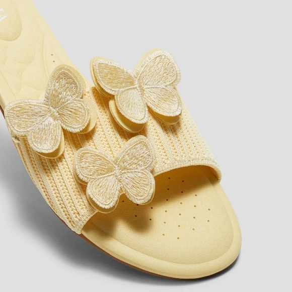 Vivaia Cleo Buttermilk Slides Size 7 - Picture 4 of 10